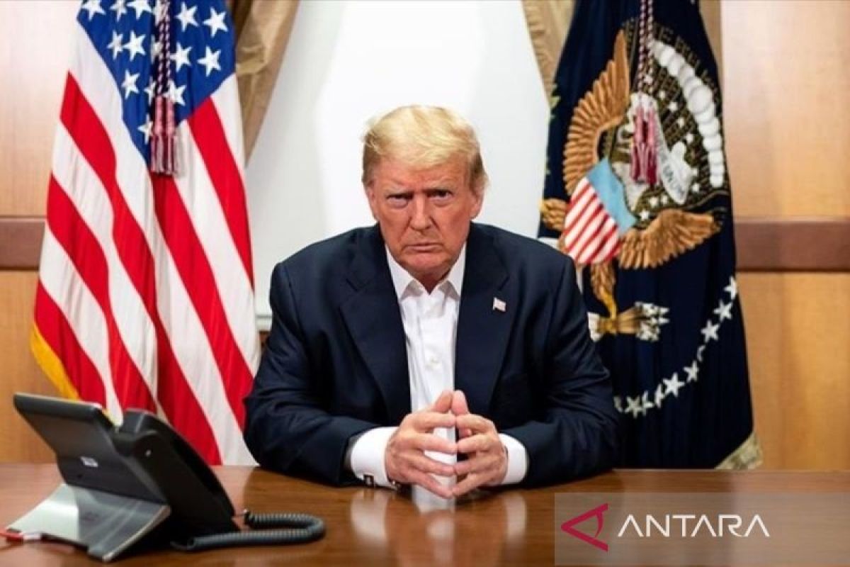 Ancaman Tarif Trump: Produksi iPhone di AS atau 25 Persen Lebih Mahal