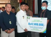 Bupati Bangkalan Lindungi Pekerja Desa: 1.736 Anggota BPD Resmi Terdaftar BPJS Ketenagakerjaan 19 Bupati Bangkalan Lindungi Pekerja Desa: 1.736 Anggota BPD Resmi Terdaftar BPJS Ketenagakerjaan