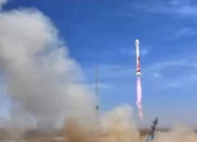 China Sukses Luncurkan Enam Satelit Pakai Roket Komersialnya