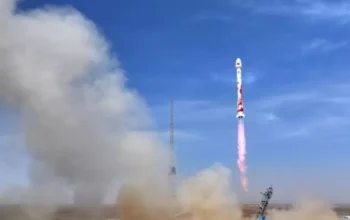China Sukses Luncurkan Enam Satelit Pakai Roket Komersialnya