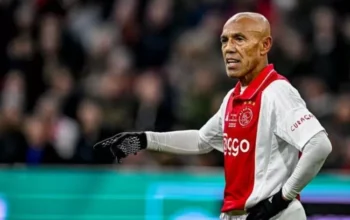 Eks Ajax Simon Tahamata Pimpin Pencarian Talenta Muda Timnas Indonesia