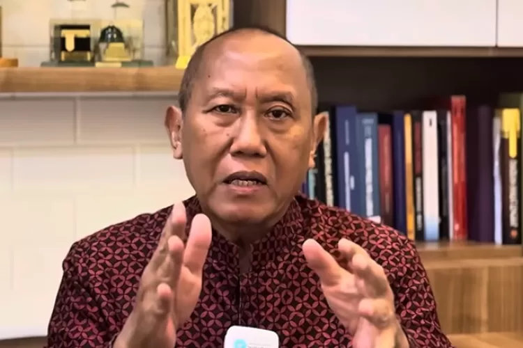 Ijazah Jokowi: Kehutanan UGM atau Palsu, Misteri yang Belum Terpecahkan