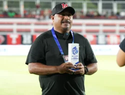 Imran Nahumarury Tantang Hodak dan Riekerink: Perebutan Pelatih Terbaik Liga 1