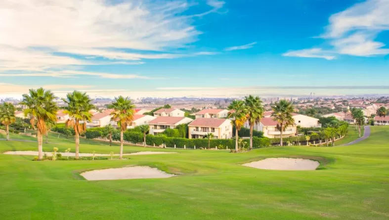 Kedekatan Lapangan Golf, Risiko Parkinson Meningkat Tiga Kali Lipat