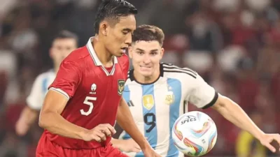 Klub J-League Tertarik Gaet Rizky Ridho, Ikuti Jejak Arhan?