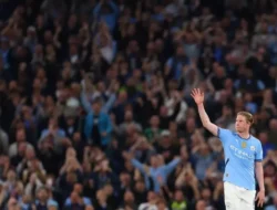 Manchester City Abadikan Legenda De Bruyne Dengan Patung Perunggu