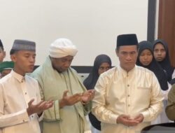 Mentan Syukuran Beras Melimpah Berbagi Kebahagiaan Bersama Anak Yatim