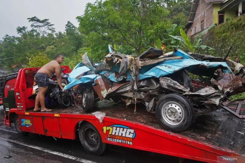Pakar Ungkap Rahasia Keamanan Berkendara Inspeksi Kendaraan Pagi Hari