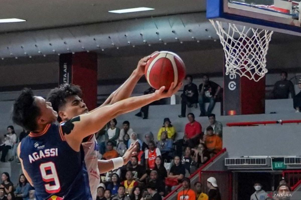 Perburuan Puncak Klasemen IBL 2025: Empat Tim Siap Beradu Tajam