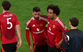 Setan Merah Terpuruk Kegagalan Liga Europa Timpangkan Keuangan MU 3 Triliun