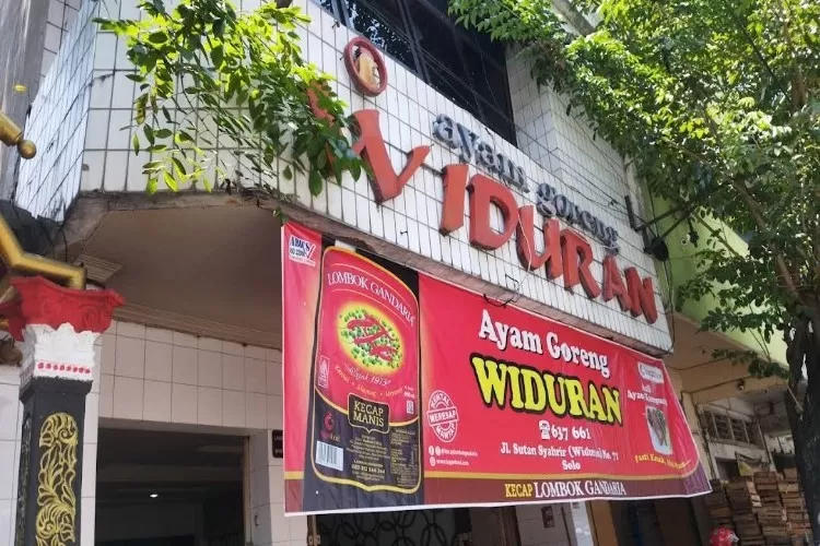 Skandal Ayam Goreng Widuran: Bongkar Mafia Halal dan Kerapuhan Pengawasan Kuliner Solo