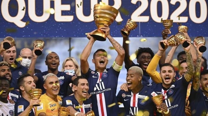 PSG Juara Kehebatan di Lapangan Hijau