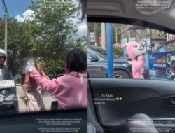 Aksi Mengemis Dua Anak di Pekanbaru: Ibu Tega Turunkan di Jalan
