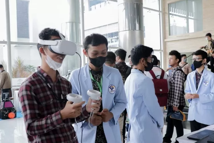 Empat Universitas Surabaya Raih 10 Besar Kampus Paling Inovatif 2025