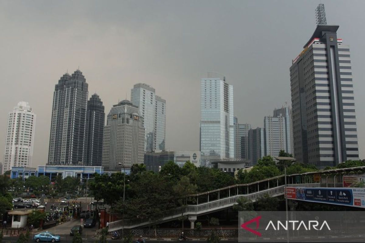 Hujan Guyur Beberapa Kota Besar Indonesia, Waspada Banjir Senin