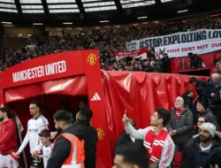 Kenaikan Tiket Old Trafford Picu Protes Suporter Manchester United