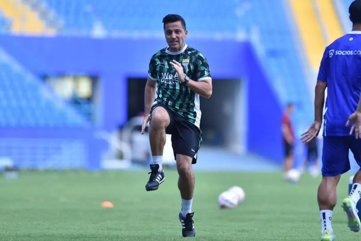 Persib Bandung: Menu Latihan Mandiri Antisipasi Musim Baru