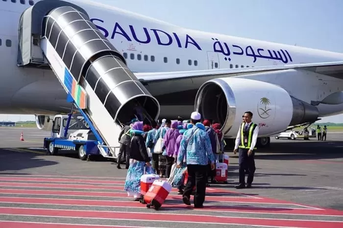 Pesawat Haji Saudia Mendarat Darurat: Ancaman Bom Email Picu Kepanikan