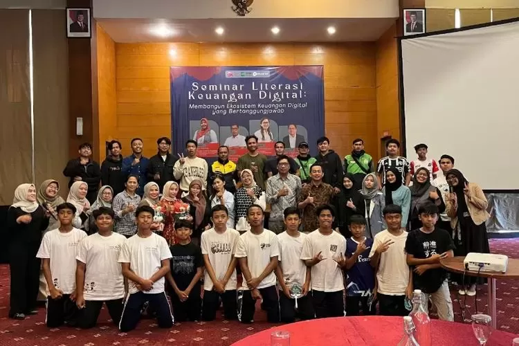 Pinjam Yuk dan Singa Fintech: Wujudkan Literasi Keuangan Inklusif di Jabar