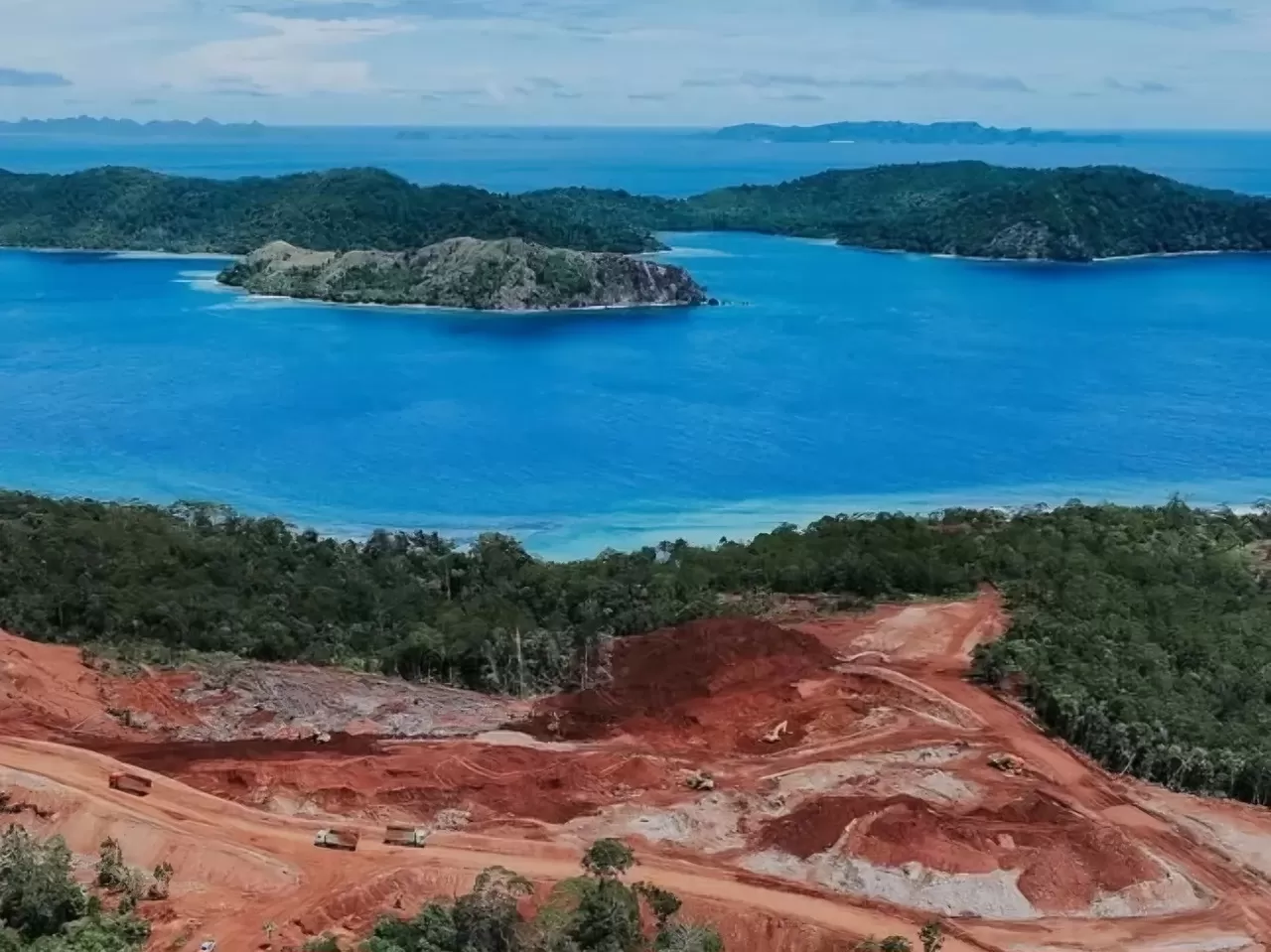 Tambang Nikel Raja Ampat: Dilema Transisi Energi dan Kedaulatan Ekonomi