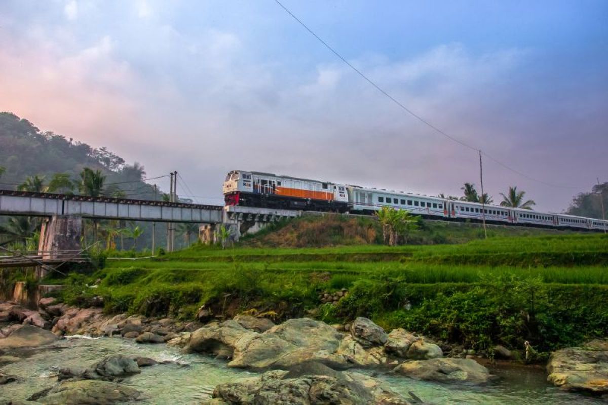 Tiket Kereta Daop 2 Lebaran: Okupansi Idul Adha Tembus 100 Persen