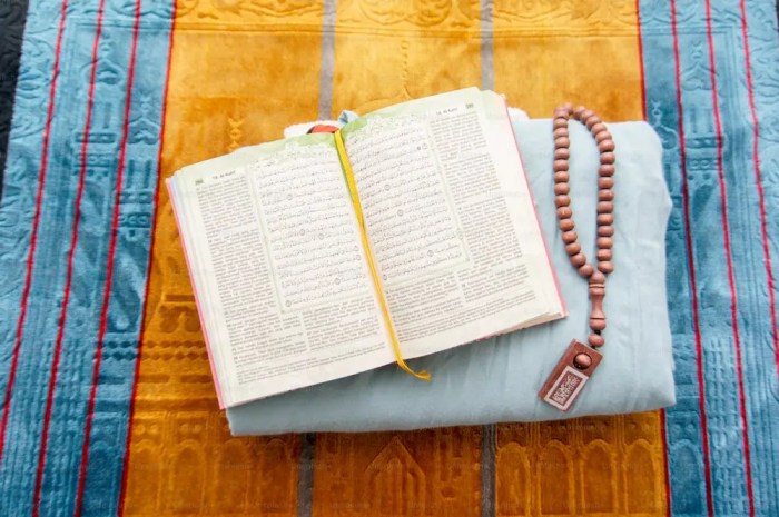 Dibawah ini yang merupakan perbedaan antara kitab dan suhuf adalah