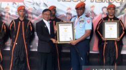 Kopasgat Cetak Sejarah Resmi Dinobatkan MURI Sebagai Pelopor Wingsuit Indonesia