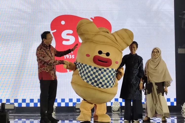 Permen Jahe Legendaris Rayakan Usia 90 Tahun Raih Rekor MURI