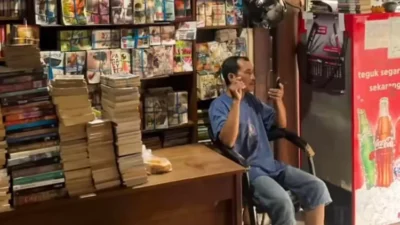 Survei 7 Toko Buku Surabaya Terbaik Jejak Bung Karno Hingga Koleksi Langka