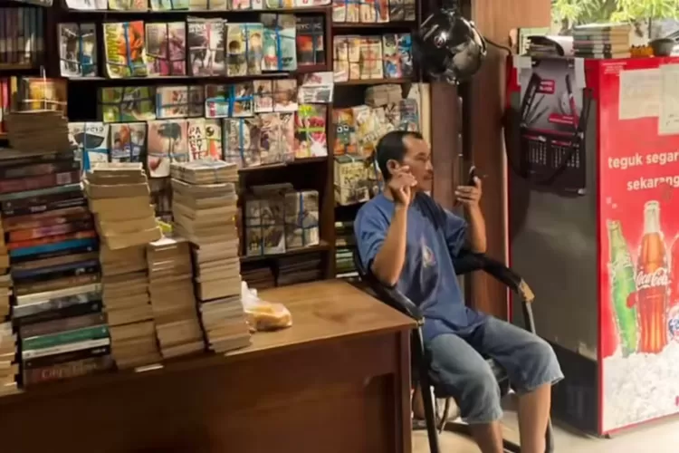 Survei 7 Toko Buku Surabaya Terbaik Jejak Bung Karno Hingga Koleksi Langka