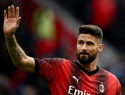 Legenda Giroud Karier, Prestasi, dan Analisis Gaya Bermain