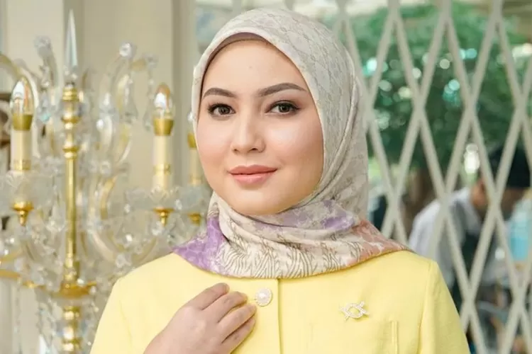 Rekomendasi Jilbab Klamby Tetap Nyaman dan Stylish di Cuaca Panas Ekstrem